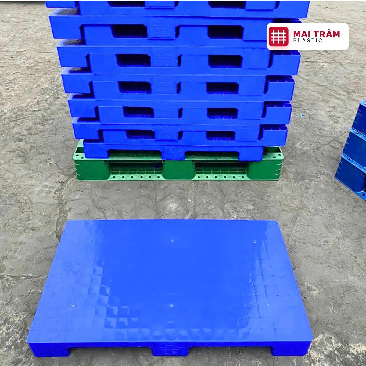 Pallet Nhựa Mặt Kín 600x1000x100mm Xanh HDPE Nguyên Sinh