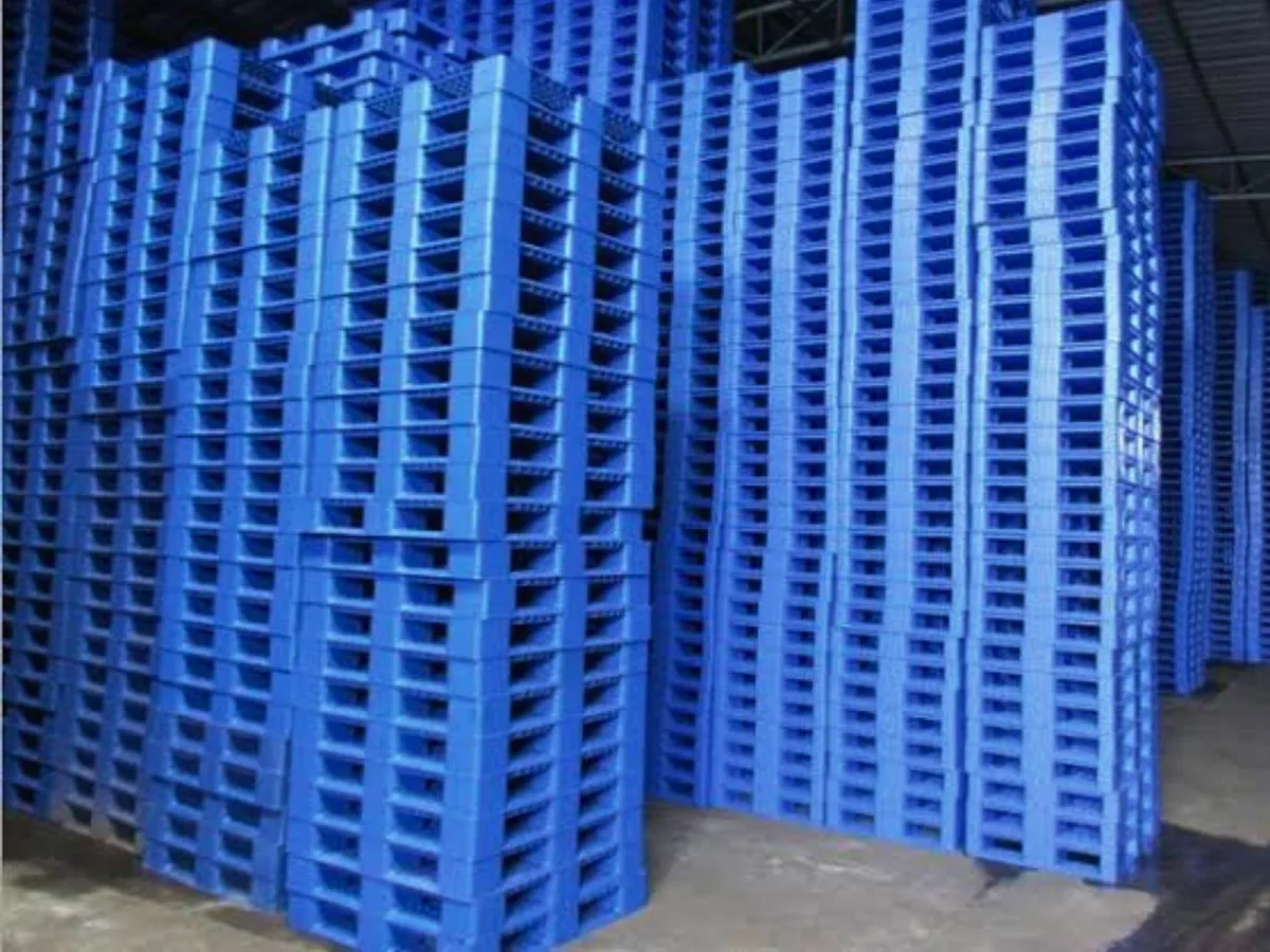 Pallet Nhựa 1100x1100x120mm HDPE Nguyên Sinh Xanh