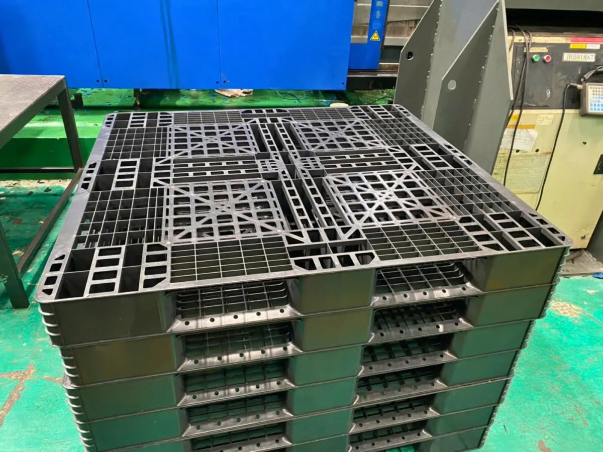 Thông số Pallet Nhựa 1100x1200x120mm Đen HDPE Tái Sinh
