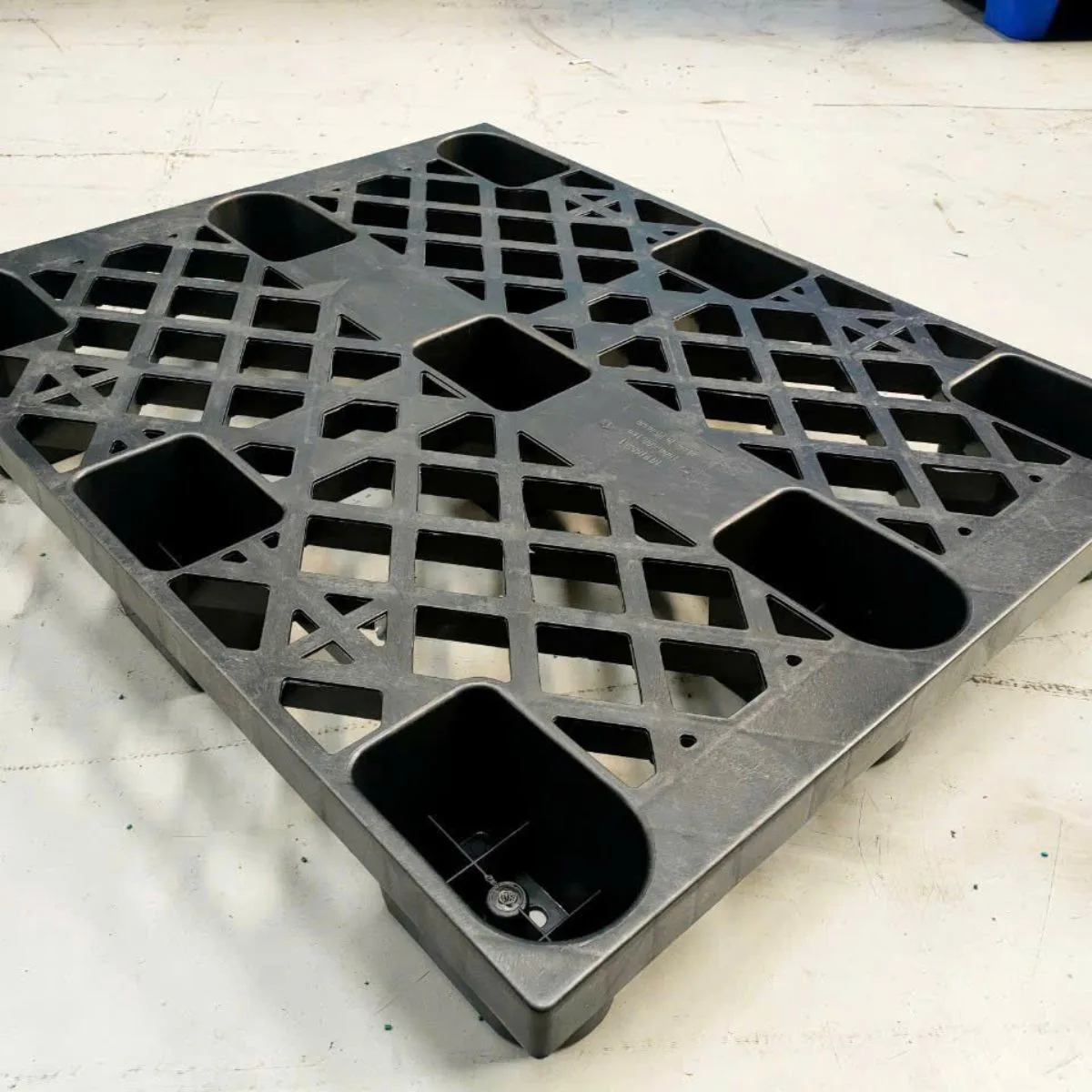 Pallet Nhựa Chân Cốc 800x1000x140mm HDPE Tái Sinh + Nguyên Sinh - Ảnh 2
