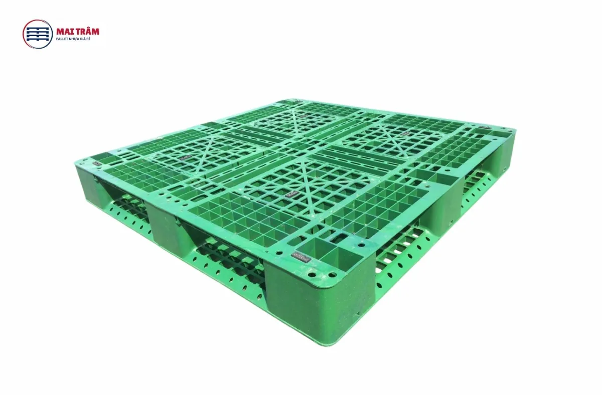 Giá Pallet Nhựa 2 Mặt Là Gì? Cập Nhật Bảng Giá & Giải Pháp Tối Ưu Cho Kho Hàng