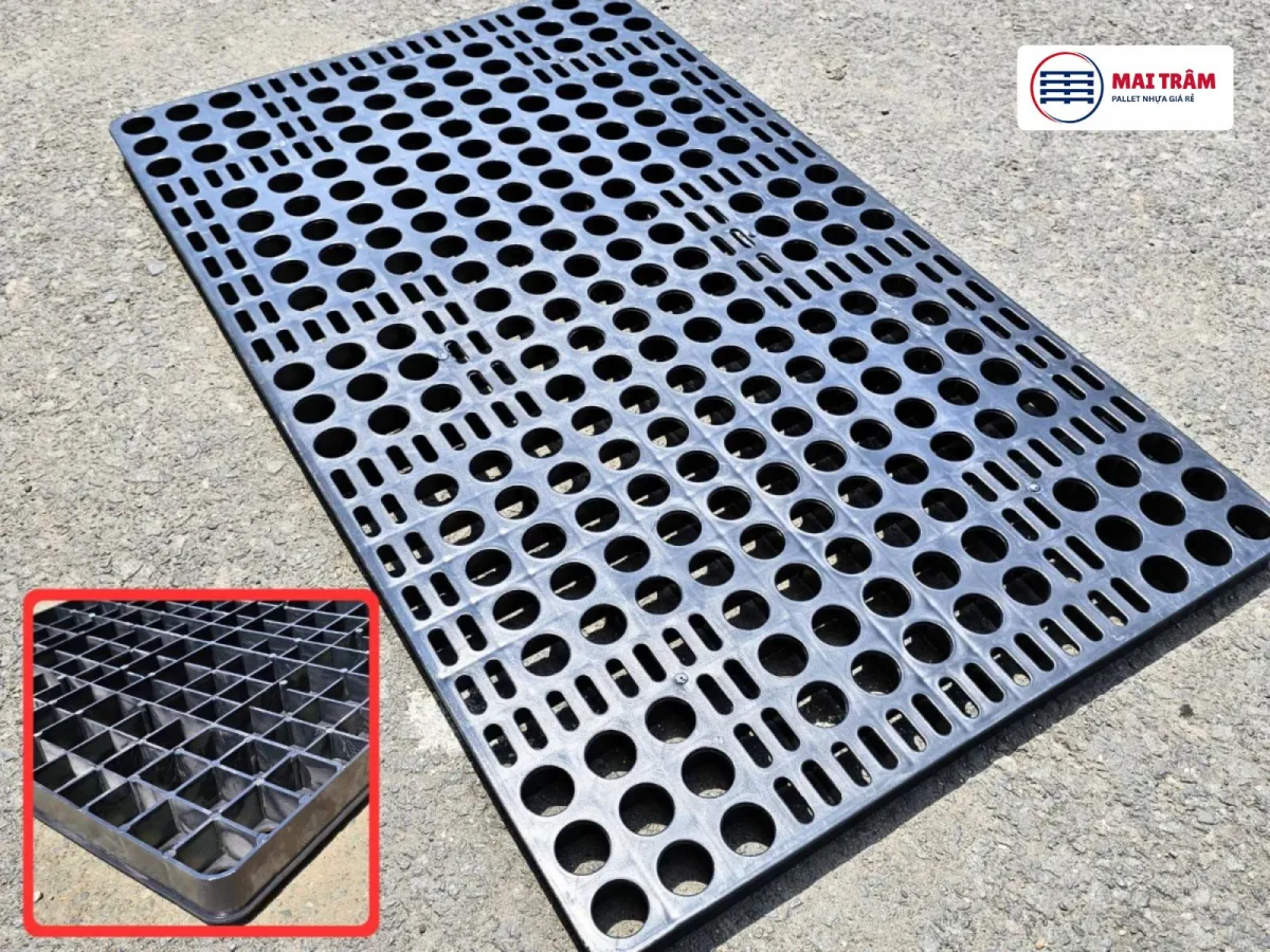 Pallet Nhựa 600x1000x35mm đen nhựa HDPE tải trọng 3000kg