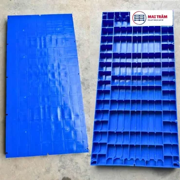Pallet Nhựa 600x600x100mm Đen HDPE Tái Sinh mới 100%