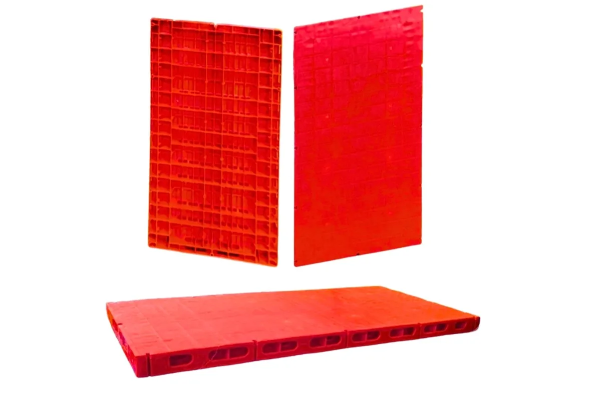 Pallet nhựa lót sân khấu đảm bảo mặt sàn vững chắc, chịu tải trọng lớn cho mọi hoạt động.