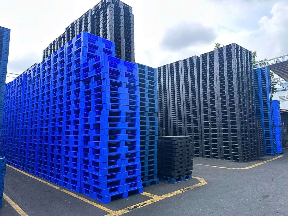 Kho Pallet Nhựa Cũ 1200x1000x150mm HDPE 3000kg Màu Đen