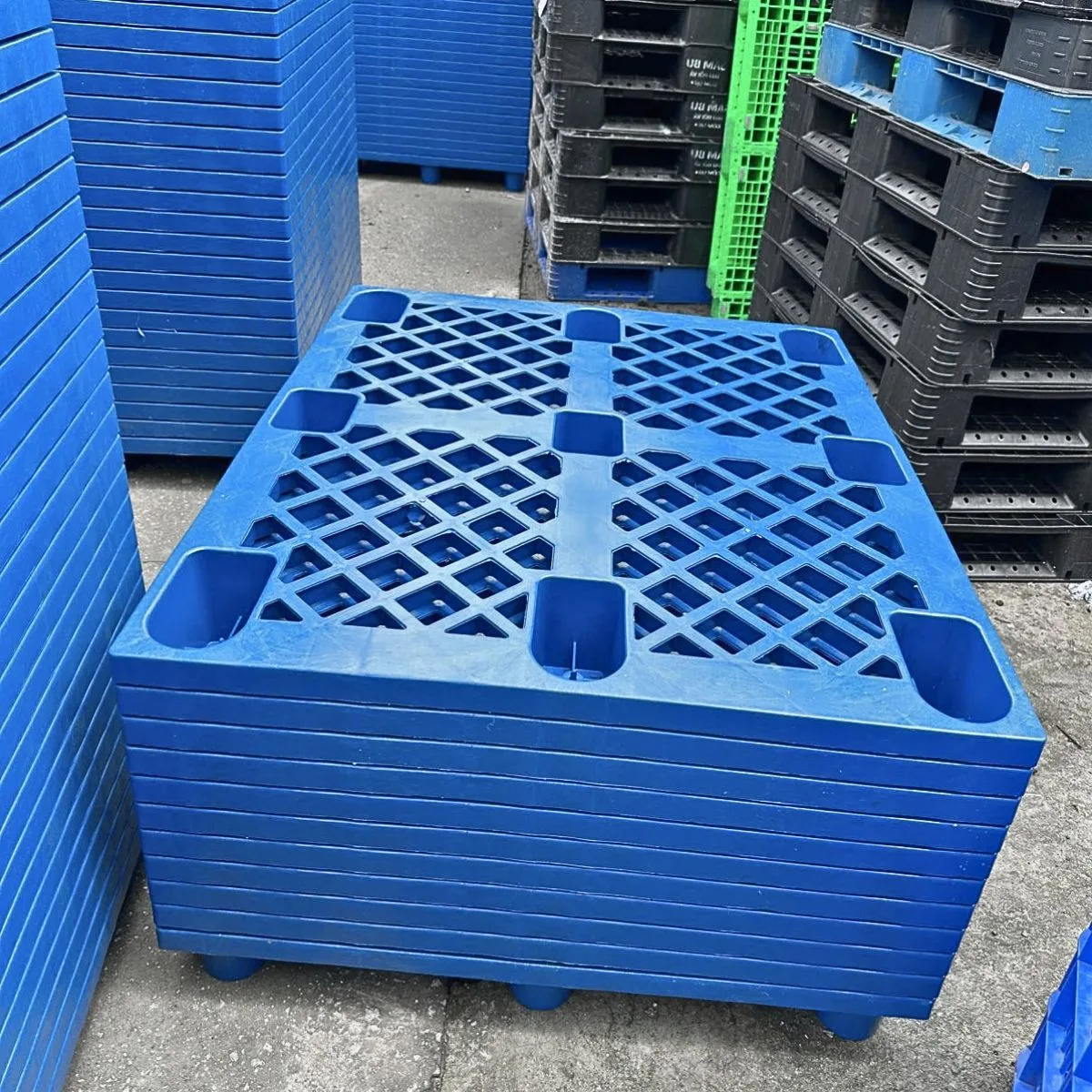 Pallet Nhựa Cũ 1100x1300x140mm