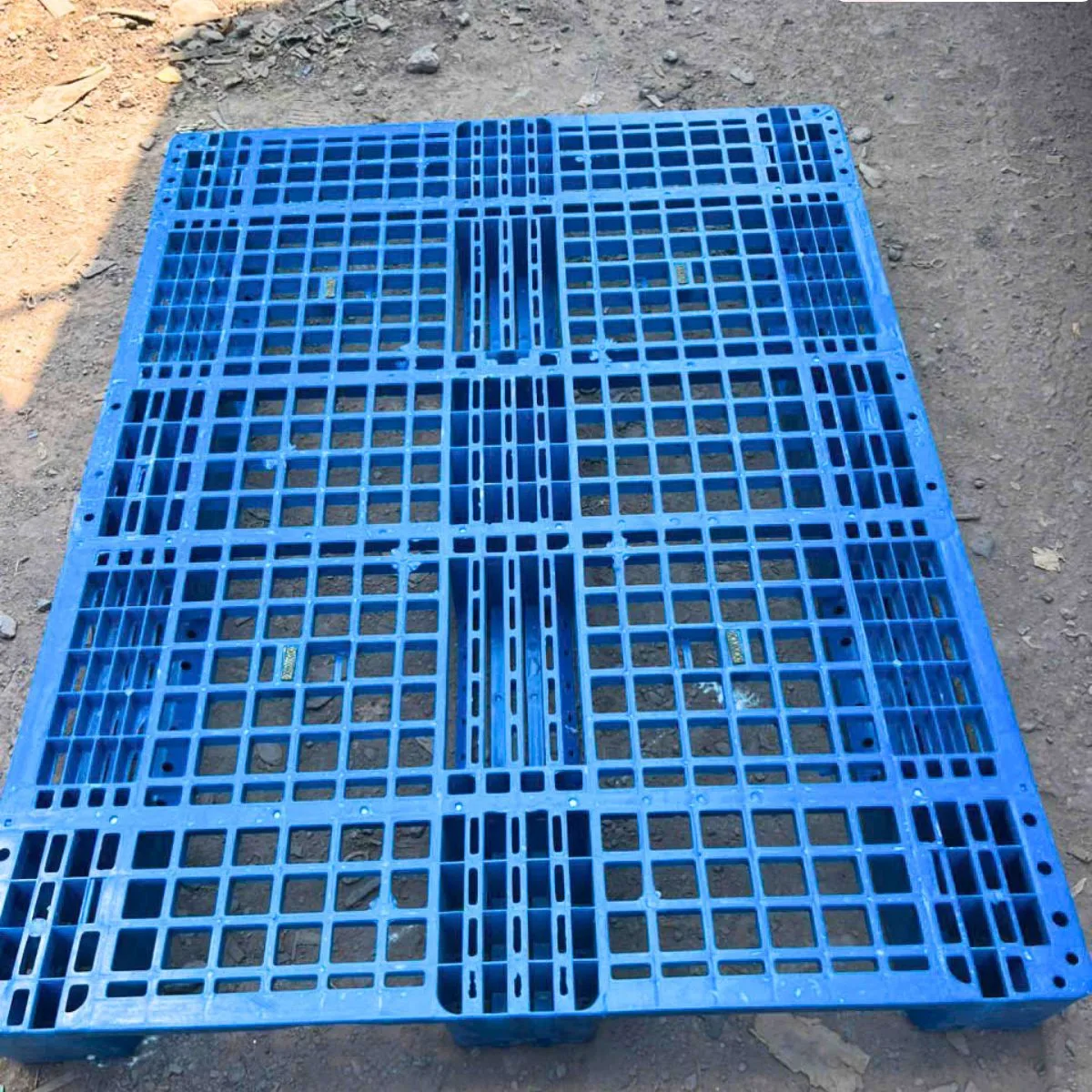 Pallet Nhựa Cũ 1100x1400x150mm 4000kg – HDPE Nguyên Sinh, Chịu Tải Cao - Ảnh 2