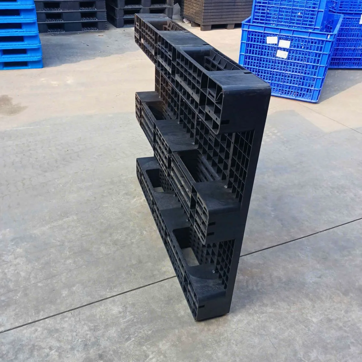 Pallet Nhựa Cũ 1200x1000x150mm đen