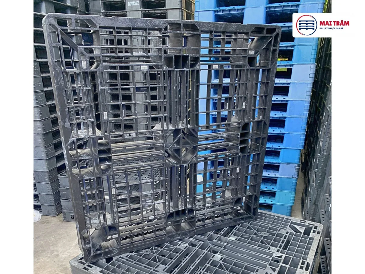 Pallet Nhựa Cũ Mặt Lưới 1100x1100x150mm 2000kg – HDPE Tái Sinh, Chịu Tải Cao