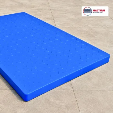 Pallet Nhựa Mặt Kín 600x1000x35mm 4000kg HDPE Nguyên Sinh Mới 100%
