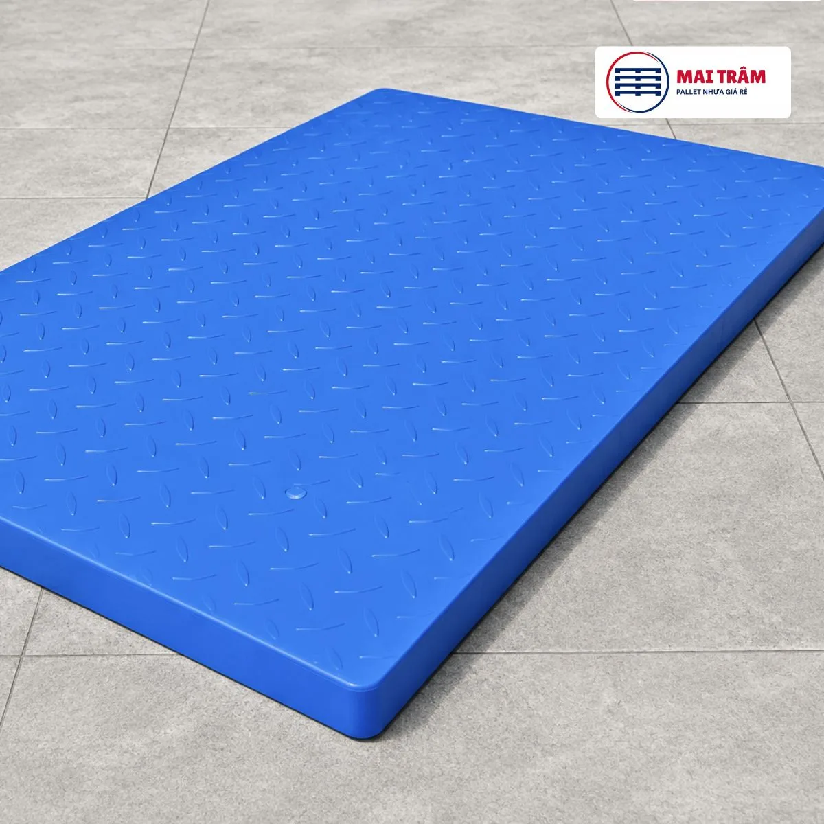 Pallet Nhựa Mặt Kín 600x1000x35mm Tái Sinh