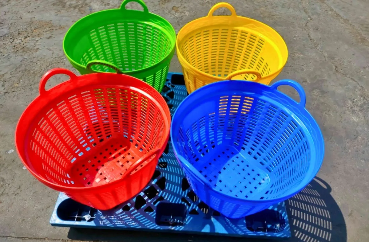 Cần xé nhựa nhiều màu sắc và bền bỉ với môi trường