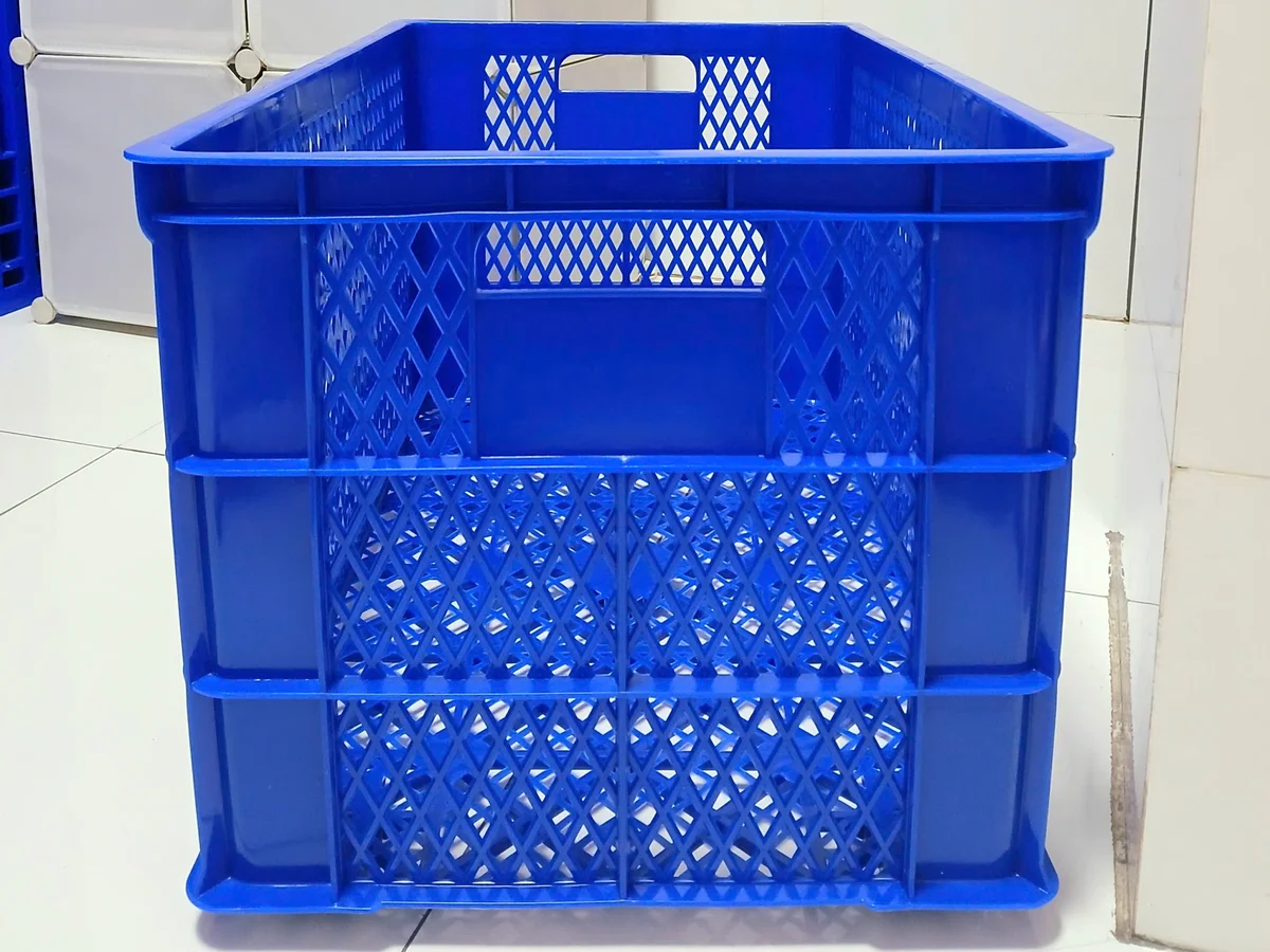 rổ nhựa to khung chắc chắn nhìn thẳng mặt trước Mai Trâm Plastic